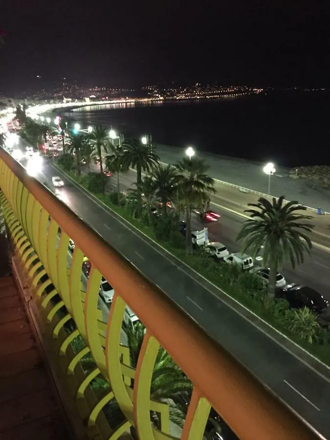 Beachfront Apartment Promenade Des Anglais Nice