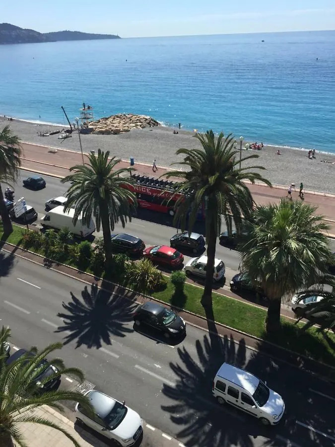 Beachfront Apartment Promenade Des Anglais Nice