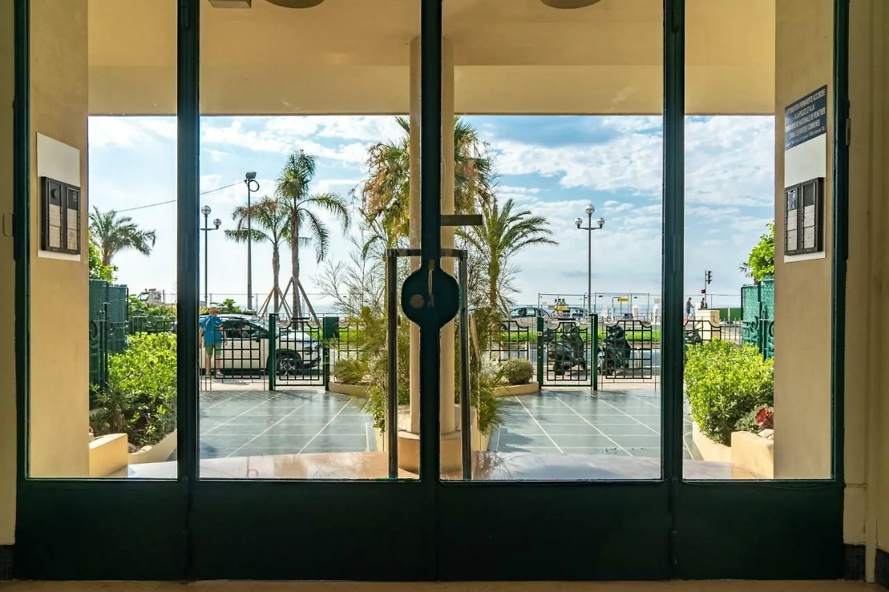Beachfront Apartment Promenade Des Anglais Nice France