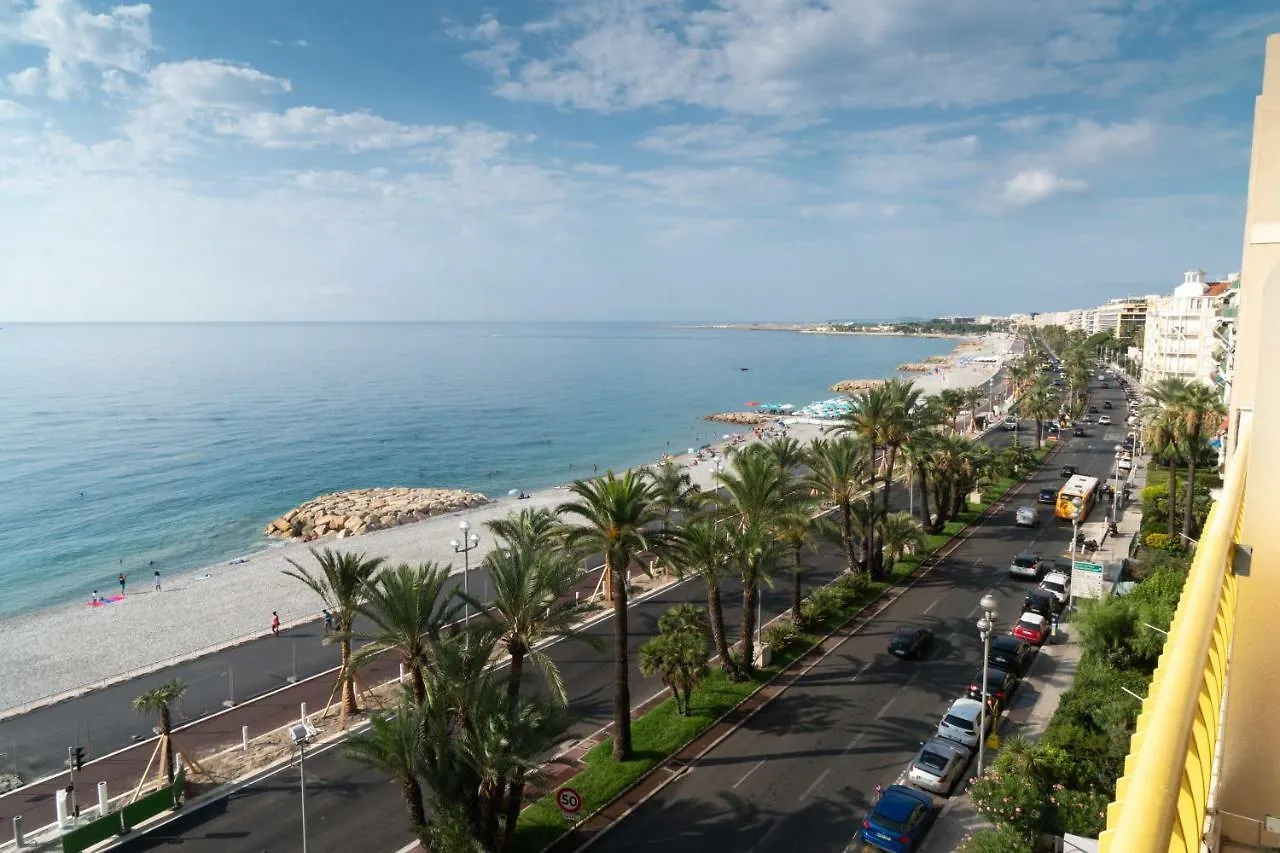 Beachfront Apartment Promenade Des Anglais Nice